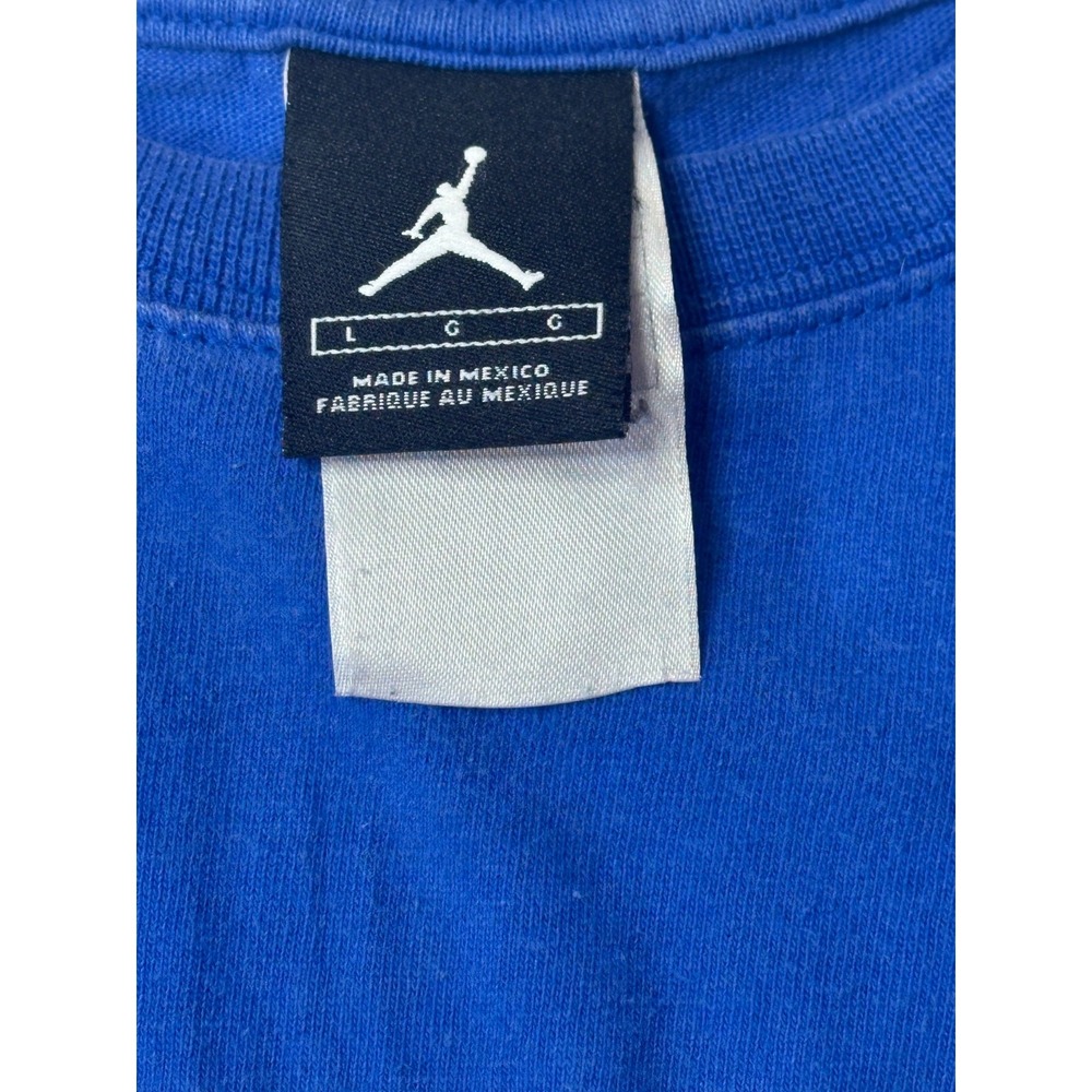 Vintage Jordan Brand 1998-2002 Air Triangle Jumpman Tee – Gold Print – Made in M - Picture 6 of 8
